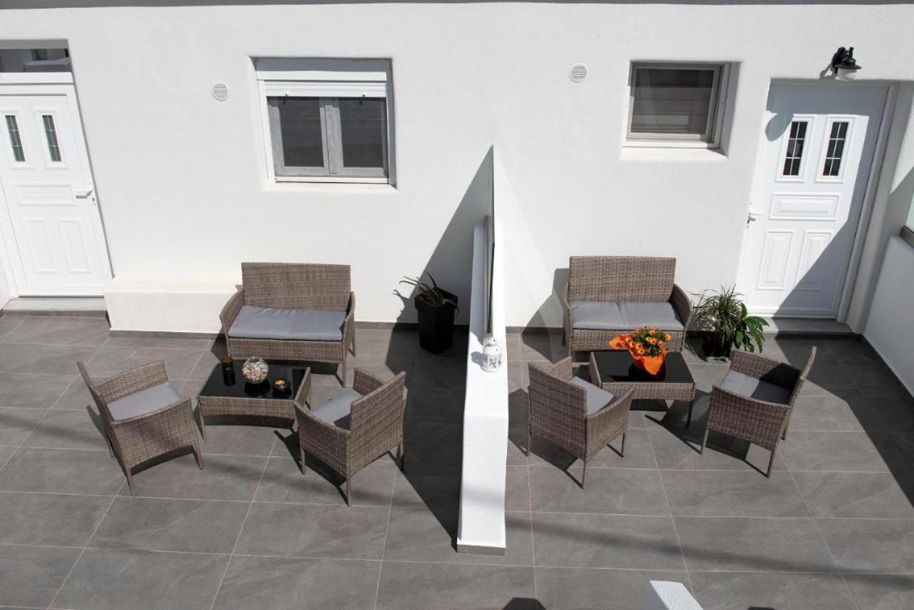 Litmus Apartman Fíra Kültér fotó